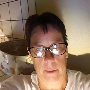Meet your Posher, Carie
